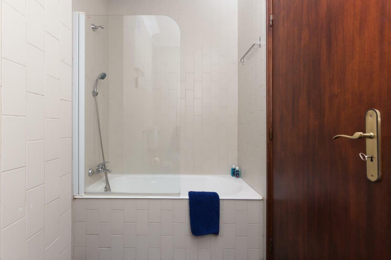 2 Comfy Bright Flats With Netflix Apartment Porto Exterior photo