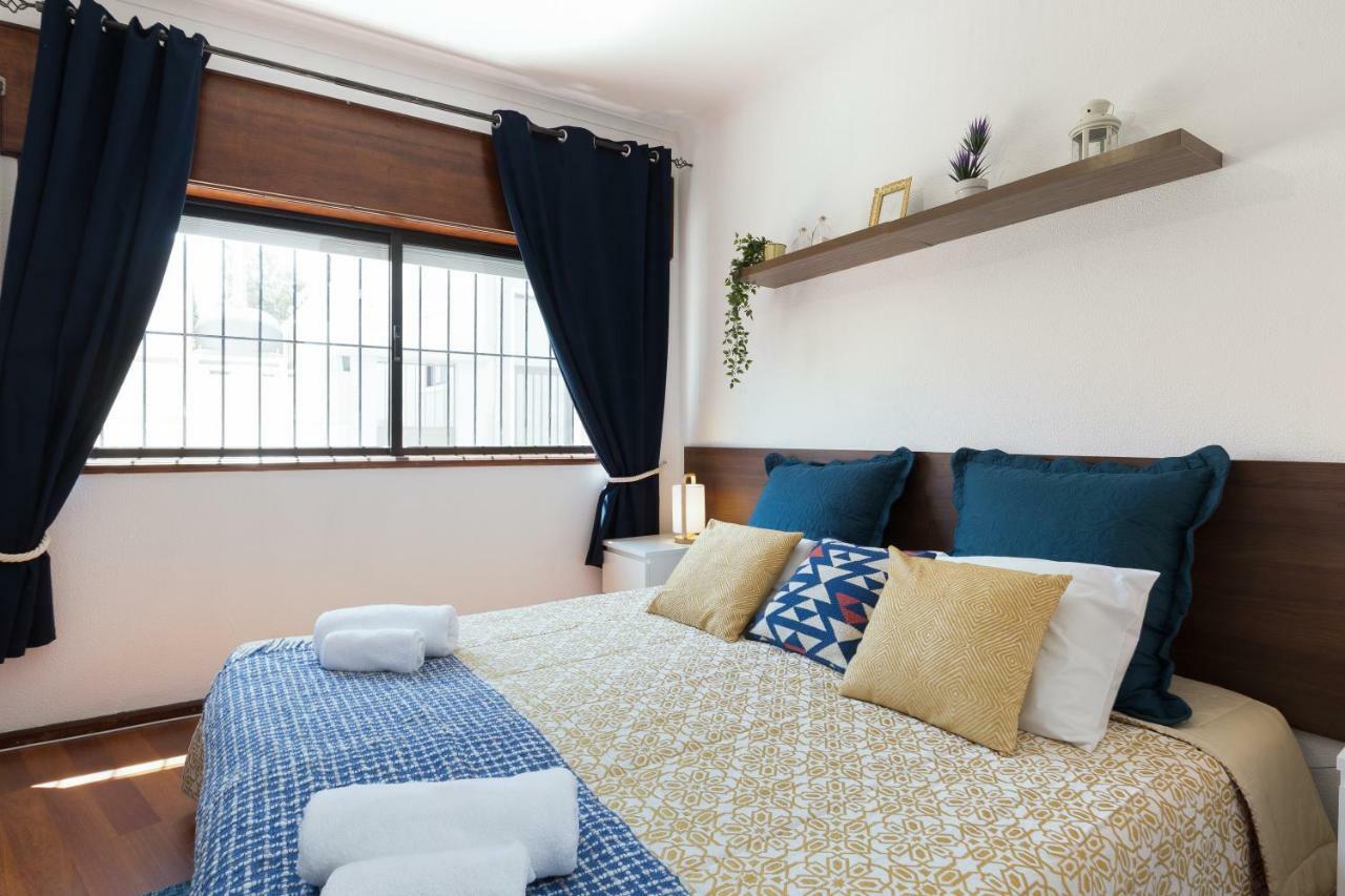 2 Comfy Bright Flats With Netflix Apartment Porto Exterior photo